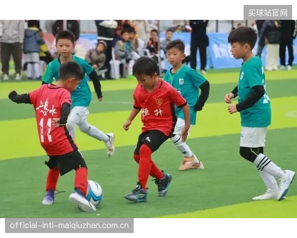 庞大的旅欧军团和U23梯队建设，是日本队长期保持三线实力均衡的根本。